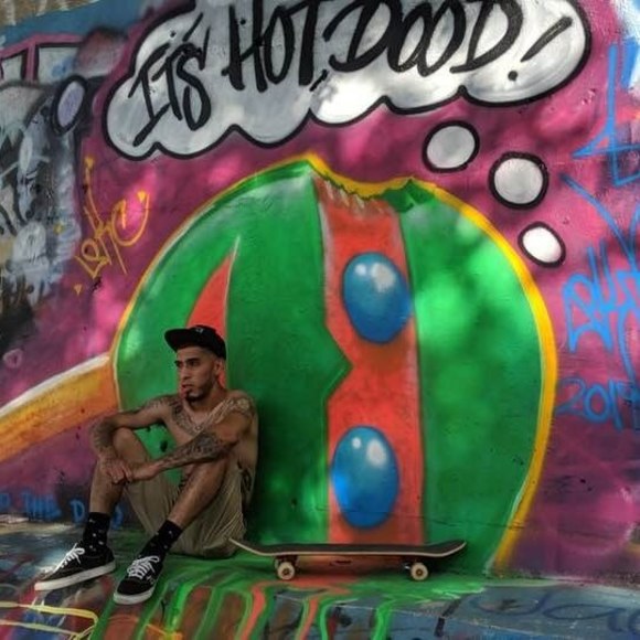 Meet your Posher, Mikey - Picture 1 of 1